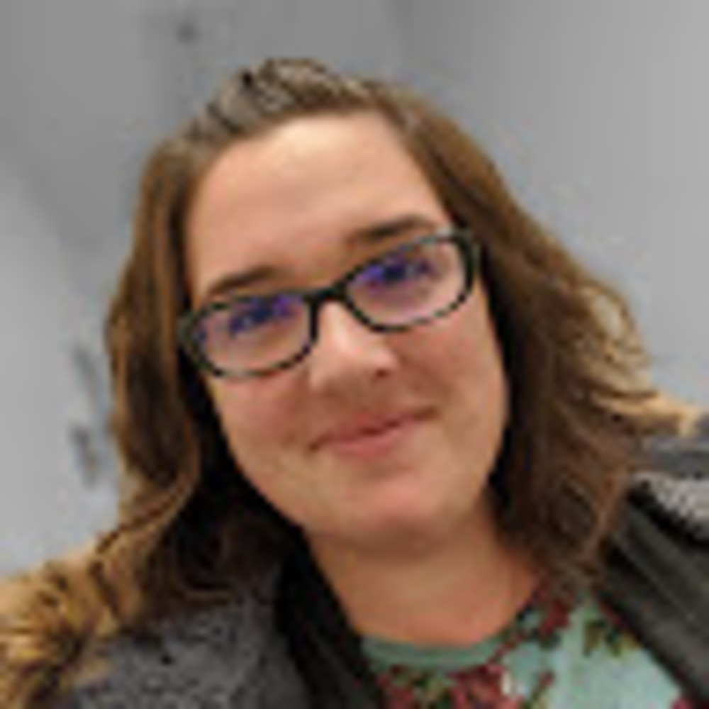 Meet your Posher, Amber